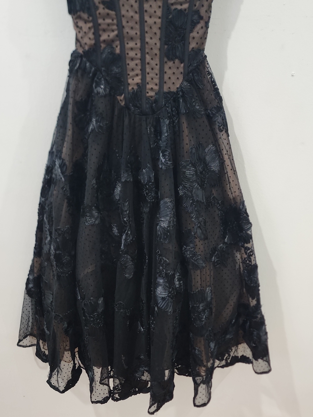 House Of CB Sianna Embroidered Tulle Corset Midi Dress - Picture 6 of 15
